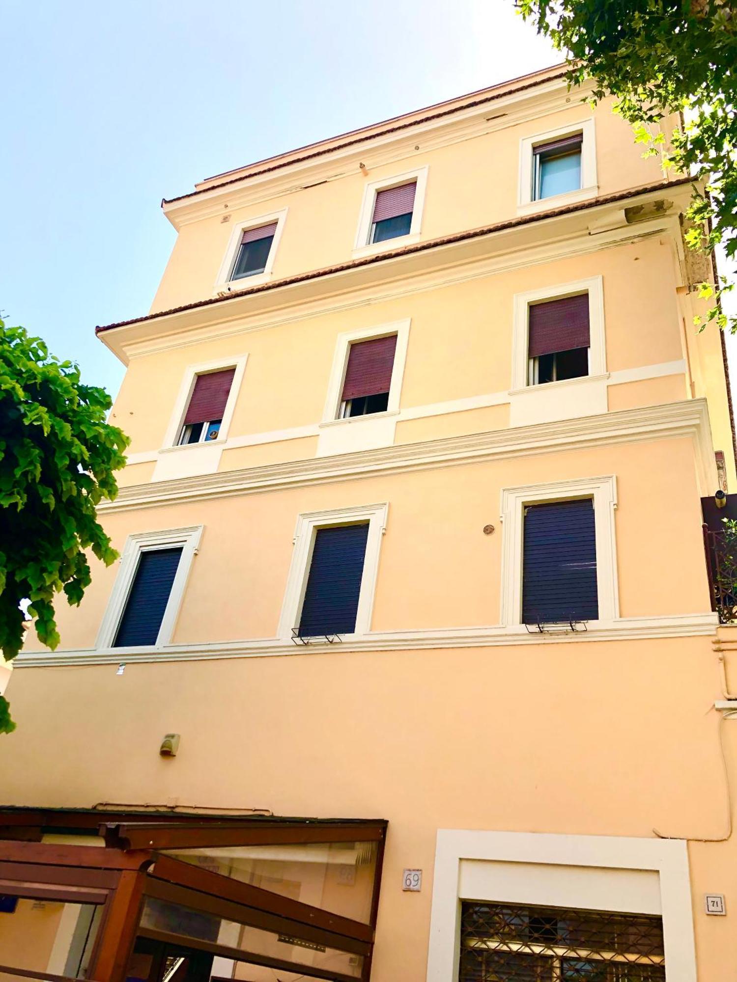 Casa Della Salita * Roma